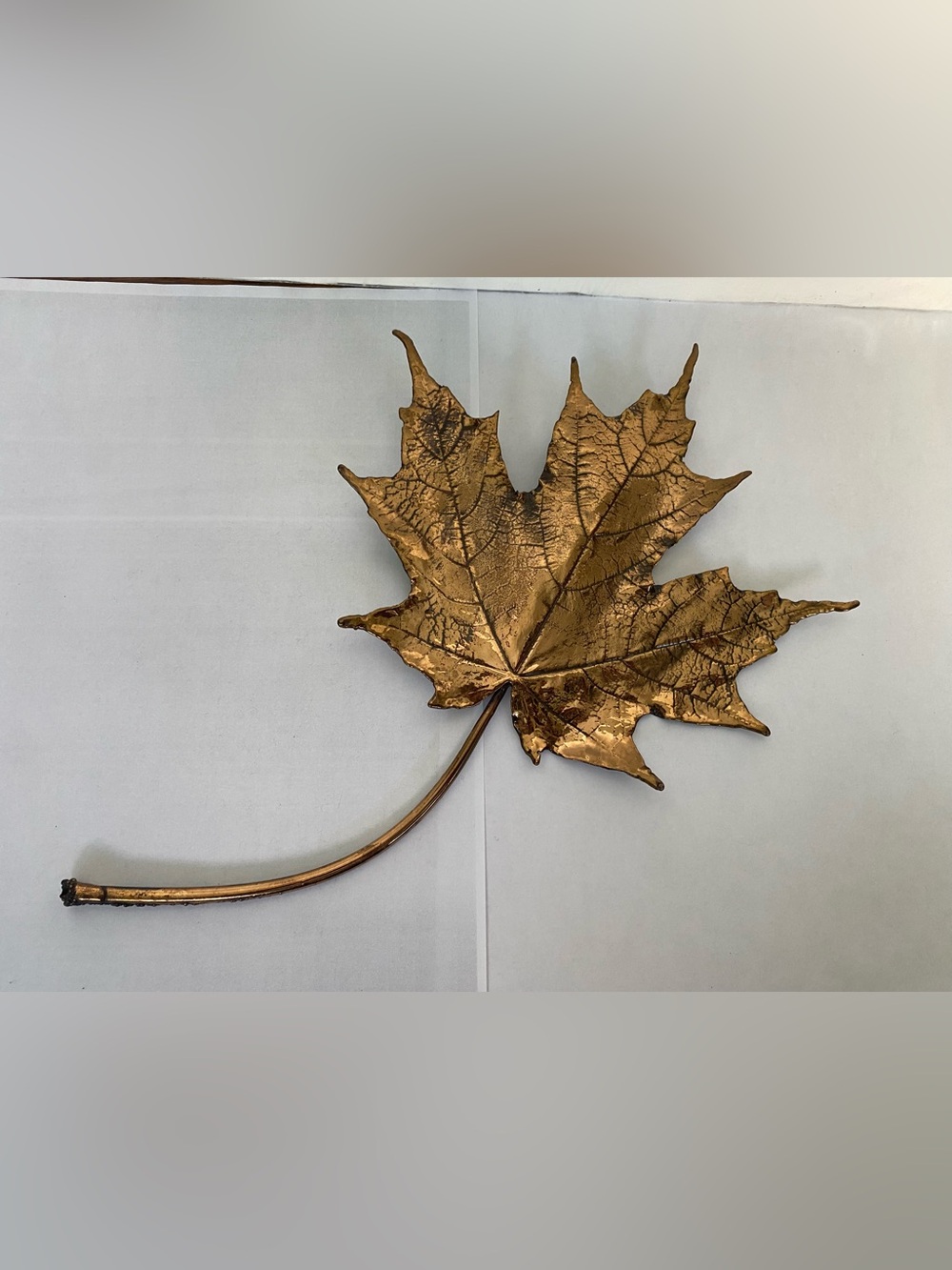 Maple leaf sculpture Handcrafted Brown & Gold